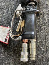 Load image into Gallery viewer, RECONDITIONED STANLEY CT15036GN HYDRAULIC CRIMPER